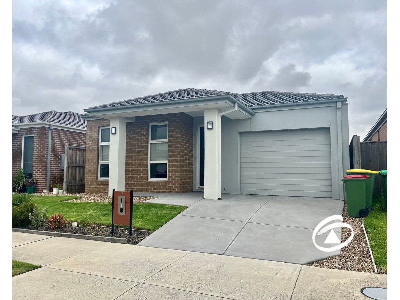 7 Shelley Street, Officer VIC 3809