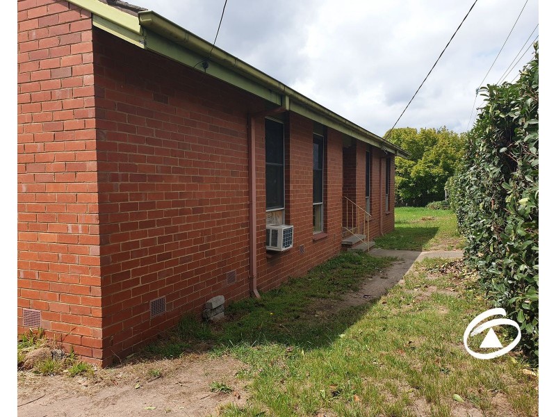2 Deanswood Road, Hampton Park VIC 3976