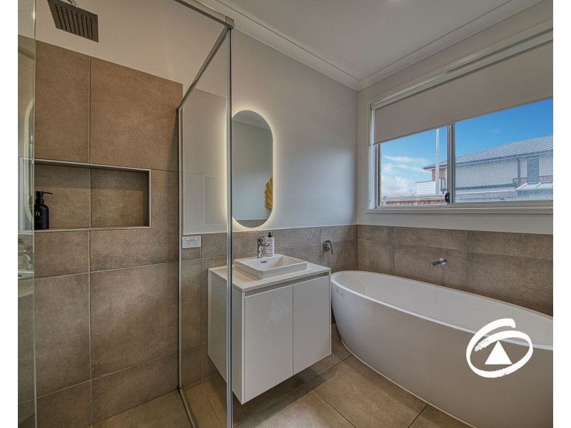 55 Encore Boulevard, Cranbourne South VIC 3977