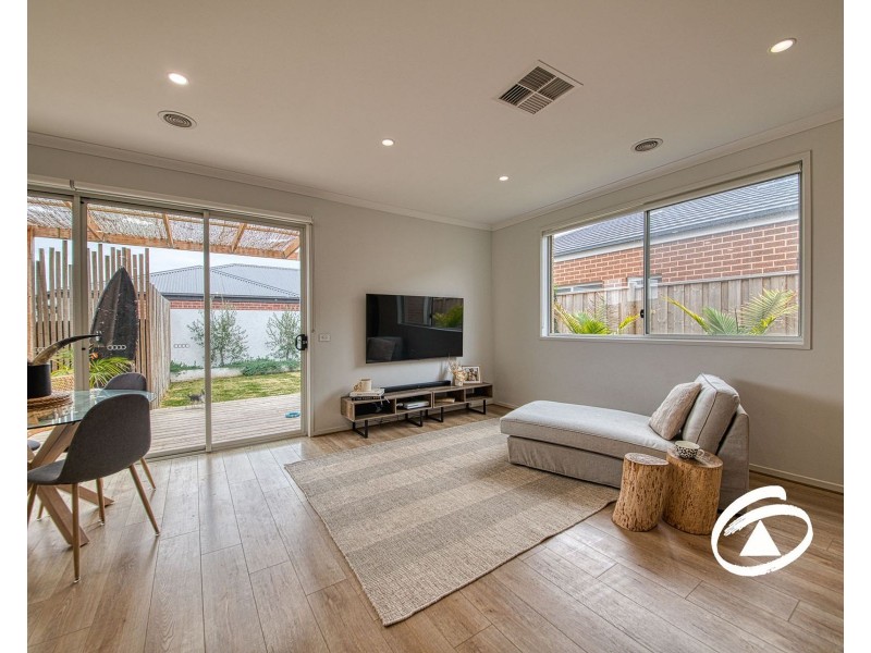 55 Encore Boulevard, Cranbourne South VIC 3977