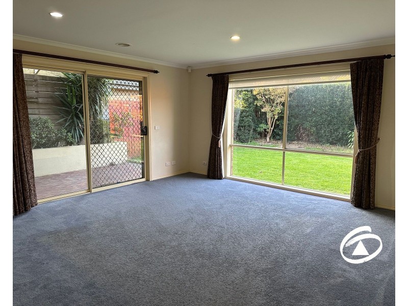 25 Kinsale View, Berwick VIC 3806
