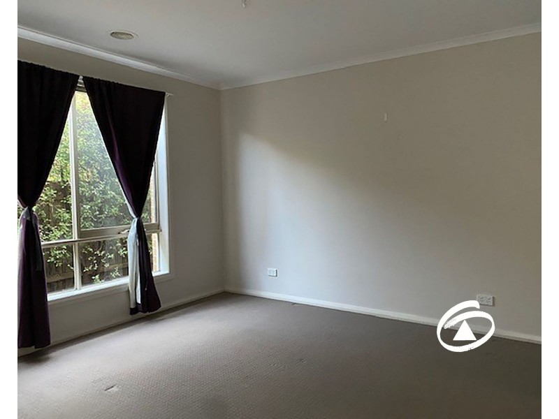 4/8 Jamieson Court, Pakenham VIC 3810