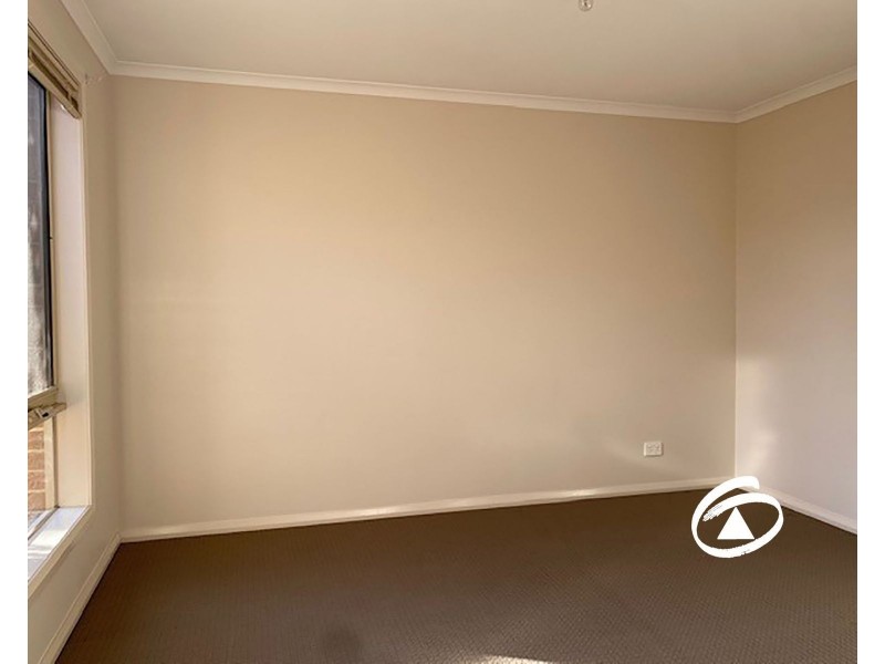 4/8 Jamieson Court, Pakenham VIC 3810