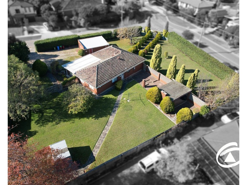 1 Sylvanwood Crescent, Narre Warren VIC 3805