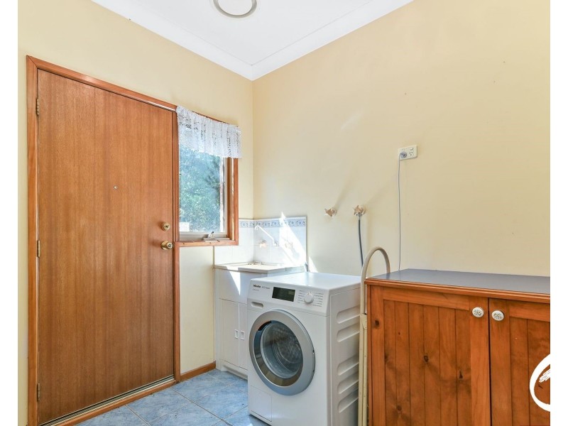 18 Magarra Crescent, Berwick VIC 3806