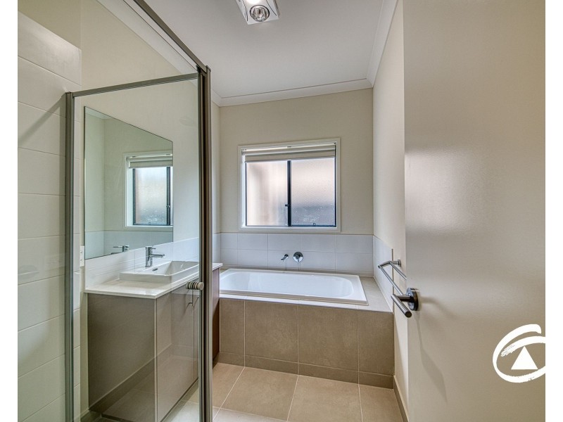 23 Ravello Avenue, Berwick VIC 3806