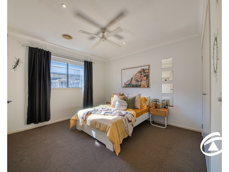 16 Marija Crescent, Berwick VIC 3806