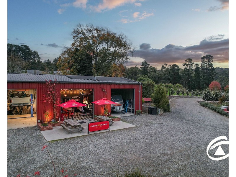 100 Old Gembrook Road, Pakenham Upper VIC 3810