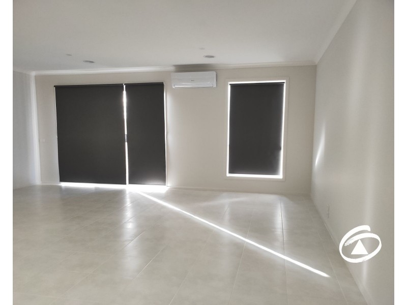 3 Rushgate Street, Pakenham VIC 3810