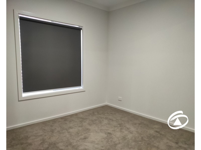 3 Rushgate Street, Pakenham VIC 3810