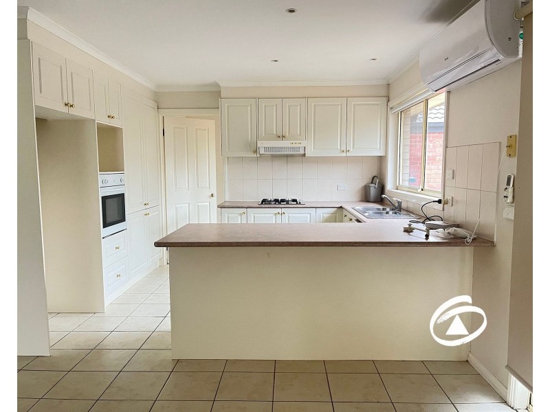 1/5 Kate Place, Ferntree Gully VIC 3156