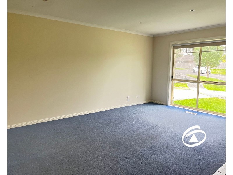1/5 Kate Place, Ferntree Gully VIC 3156