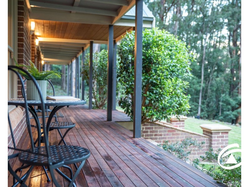 28 Wong Hee Road West, Emerald VIC 3782