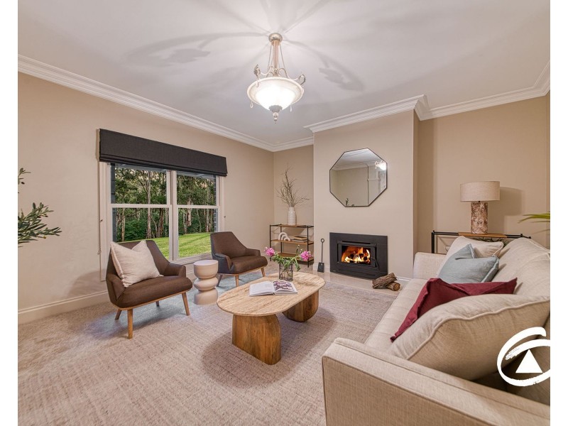 28 Wong Hee Road West, Emerald VIC 3782
