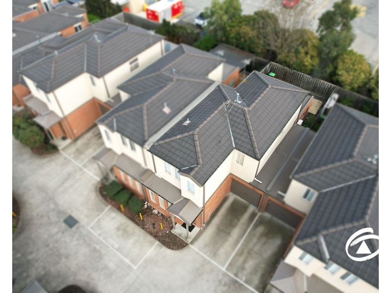 11/4 Young Road, Hallam VIC 3803