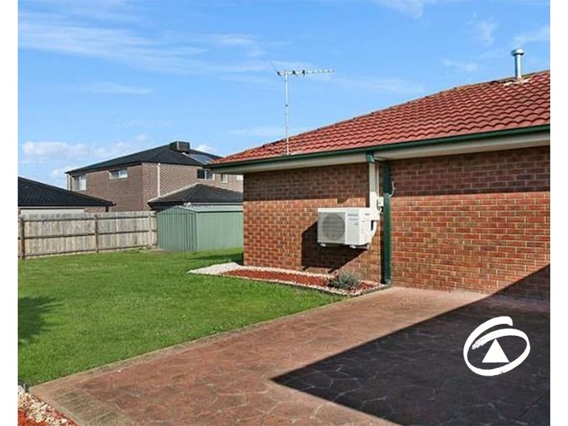 44 Hartsmere Drive, Berwick VIC 3806
