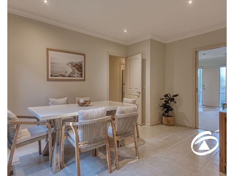 2/49 Palmerston Street, Berwick VIC 3806