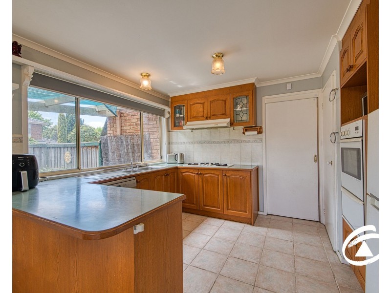 16 Chain Court, Narre Warren South VIC 3805