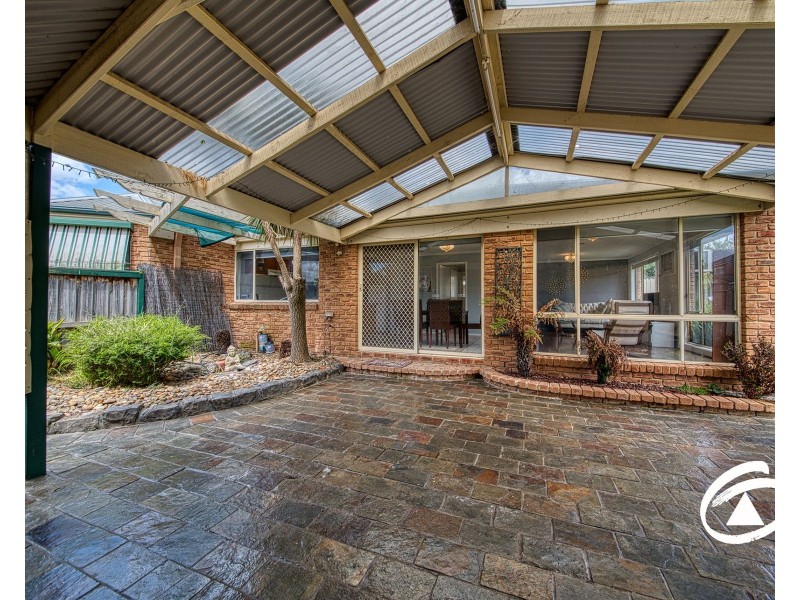 16 Chain Court, Narre Warren South VIC 3805