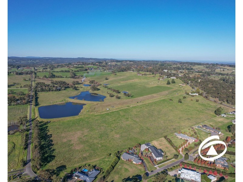 124 A’Beckett Rd, Narre Warren North VIC 3804