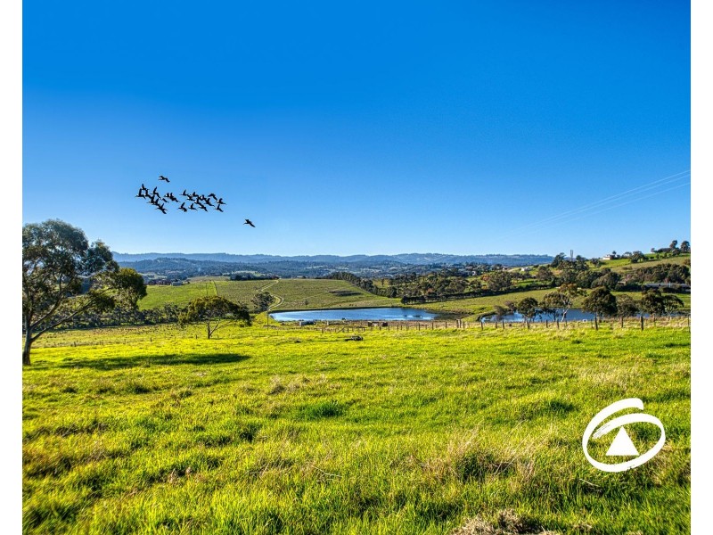 124 A’Beckett Rd, Narre Warren North VIC 3804