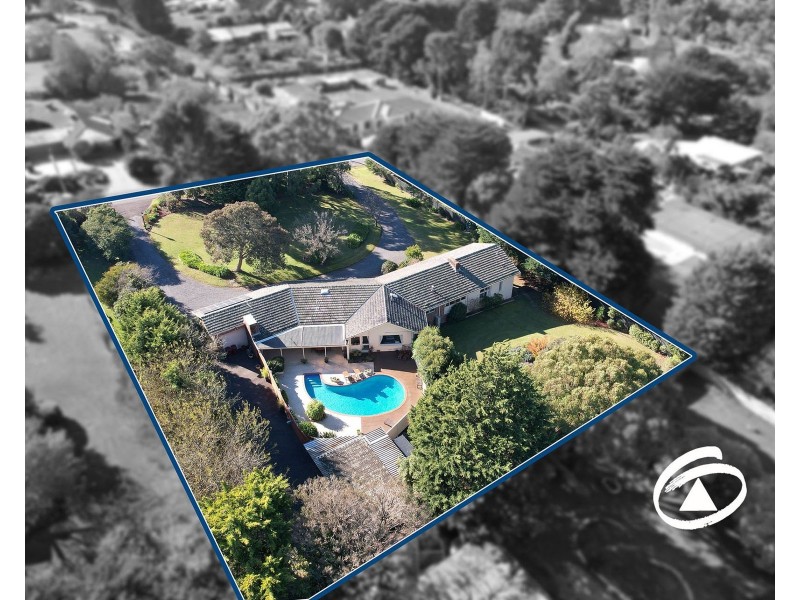 9 Avonwood Road, Narre Warren North VIC 3804
