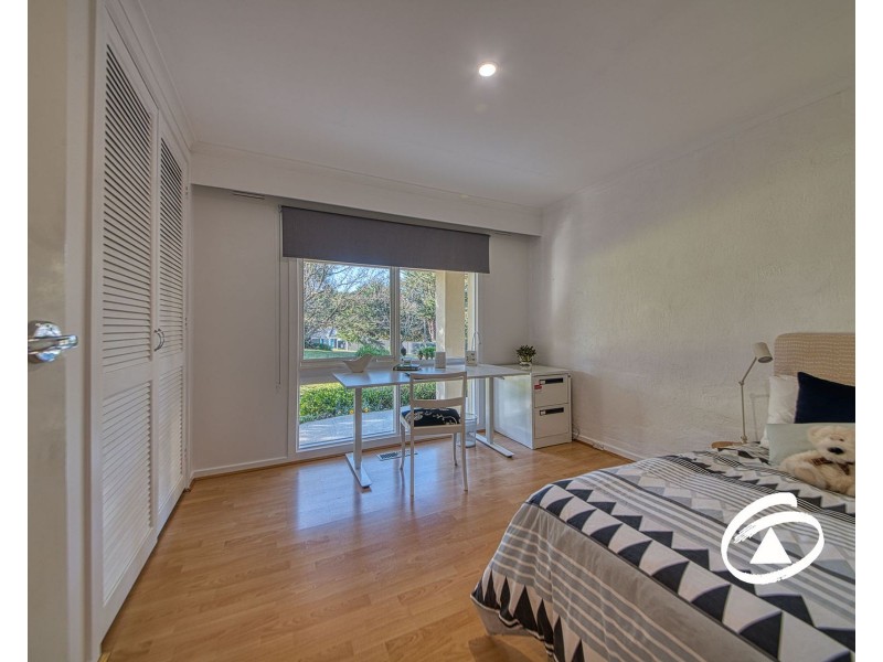 9 Avonwood Road, Narre Warren North VIC 3804