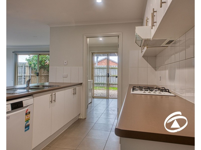 13A James Street, Pakenham VIC 3810