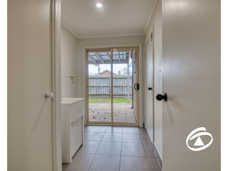 13A James Street, Pakenham VIC 3810