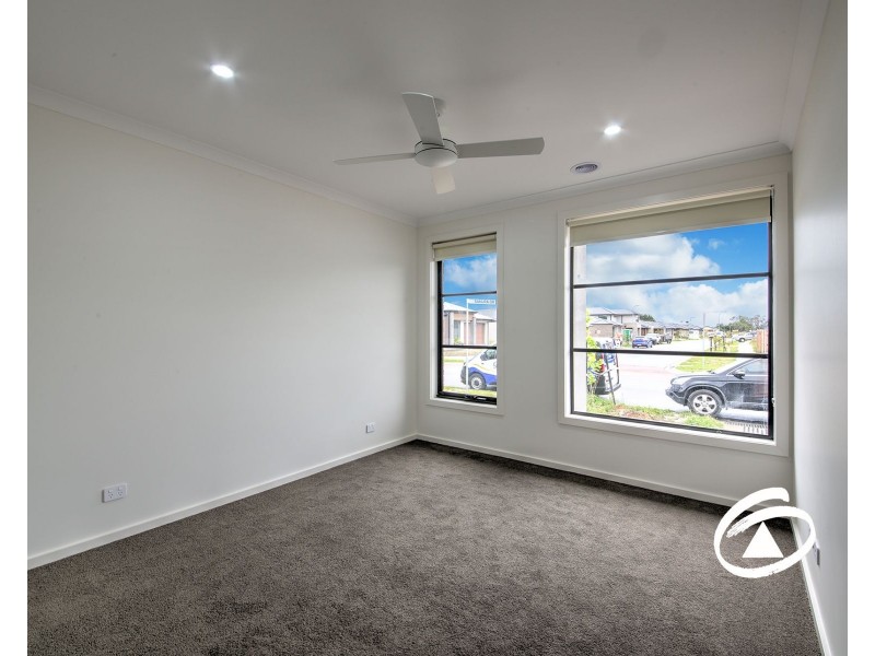12 Sakura Drive, Beaconsfield VIC 3807