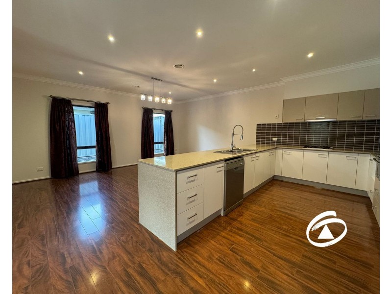 4 Whitehaven Street, Berwick VIC 3806