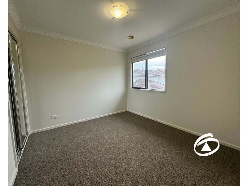 4 Whitehaven Street, Berwick VIC 3806