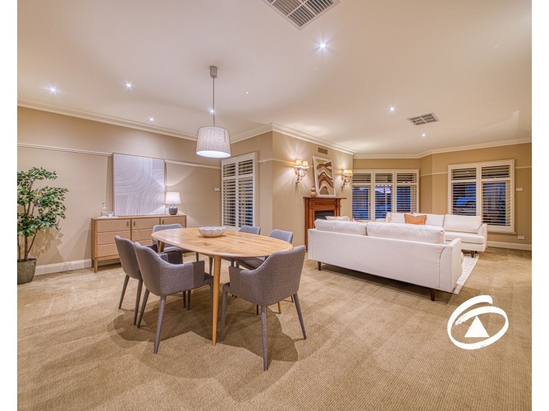 7 The Elms, Narre Warren VIC 3805