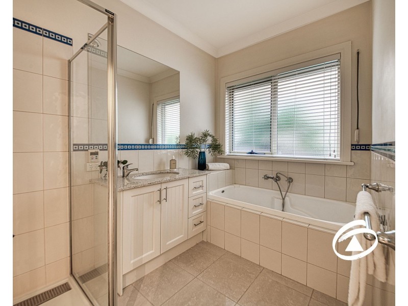 7 The Elms, Narre Warren VIC 3805