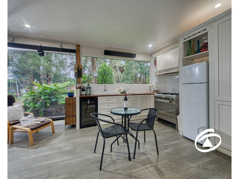 136 Emerald-Monbulk Road, Emerald VIC 3782