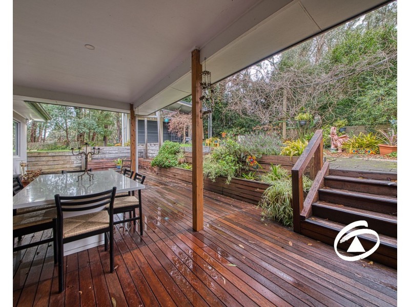 136 Emerald-Monbulk Road, Emerald VIC 3782