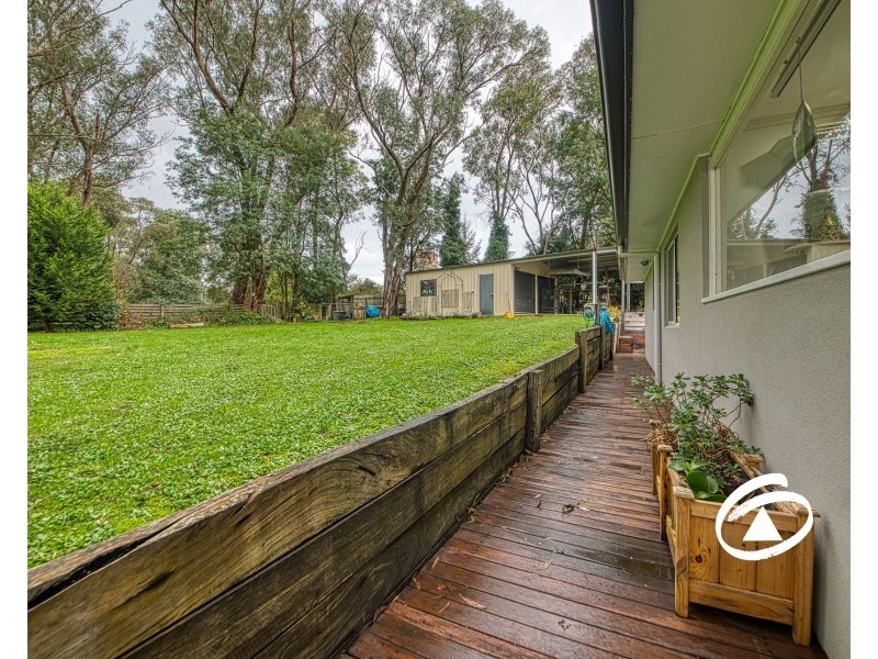 136 Emerald-Monbulk Road, Emerald VIC 3782