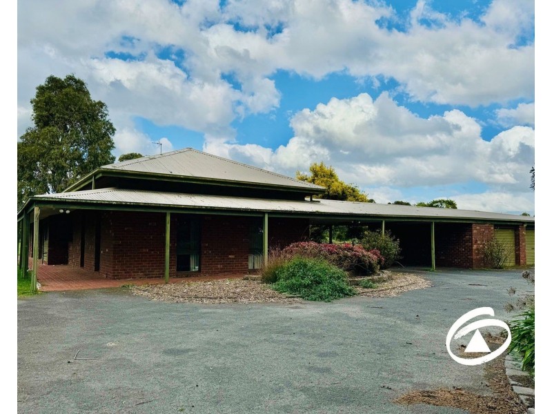 229 Heatherton Road, Narre Warren North VIC 3804