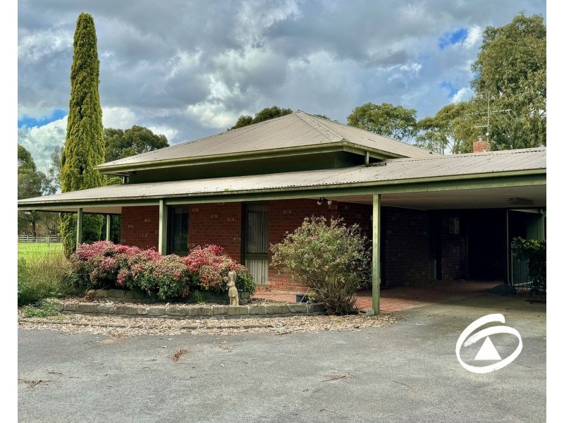 229 Heatherton Road, Narre Warren North VIC 3804