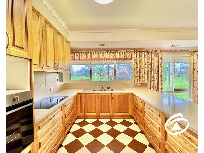 229 Heatherton Road, Narre Warren North VIC 3804