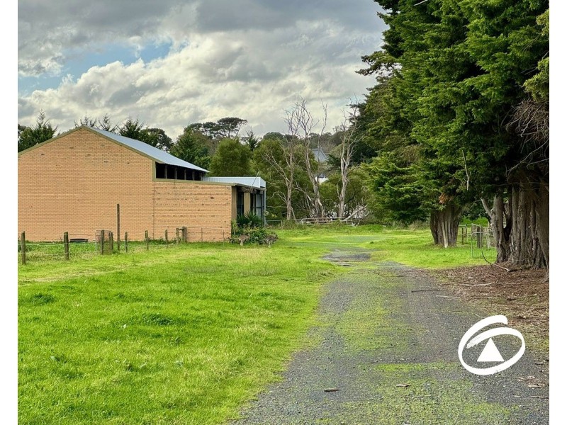 229 Heatherton Road, Narre Warren North VIC 3804