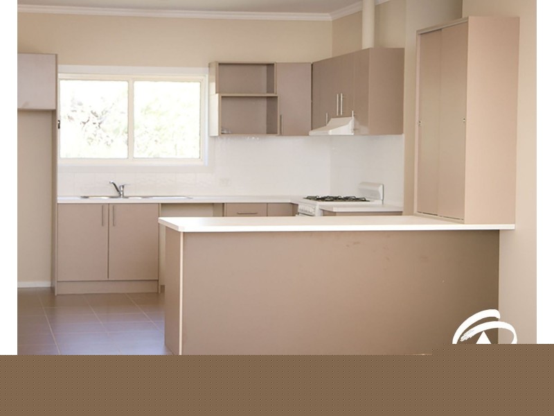 2/84 Sweeney Drive, Narre Warren VIC 3805