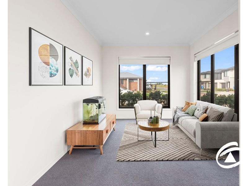 78 Picnic Avenue, Clyde North VIC 3978