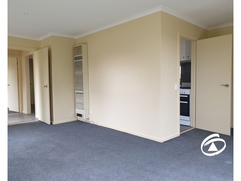 2 Deanswood Road, Hampton Park VIC 3976