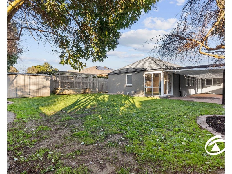 23 Kirkham Court, Berwick VIC 3806
