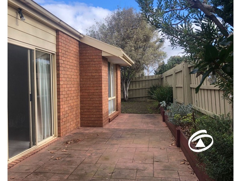 27 William Road, Berwick VIC 3806