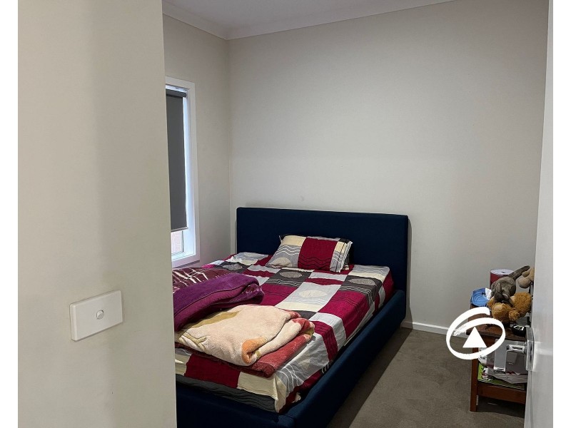 4 Hartney Avenue, Pakenham VIC 3810