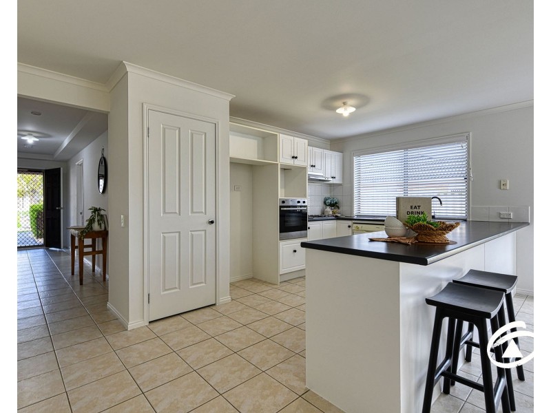 4 Croxley Place, Narre Warren South VIC 3805