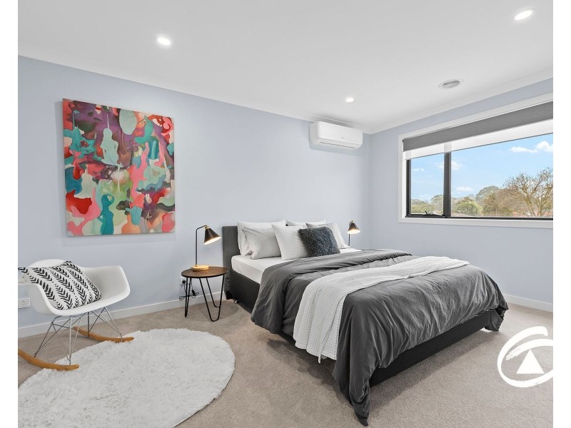 2/3 Pollina Close, Hampton Park VIC 3976