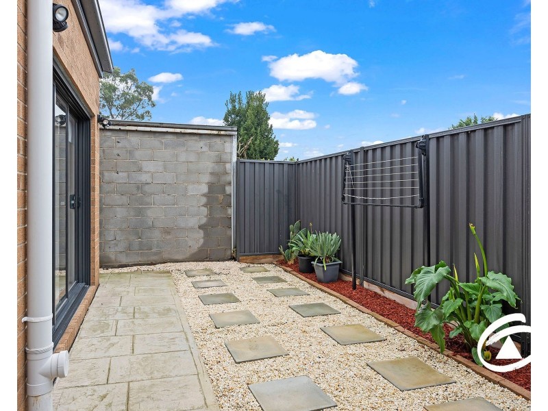 2/3 Pollina Close, Hampton Park VIC 3976
